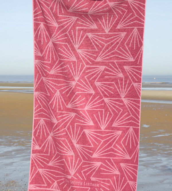 Beachtowel helsinki FuchsiaRed 1